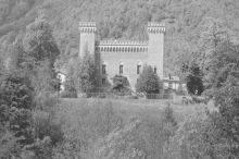 Das Schloss Castelmur bei Borgonovo