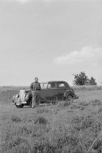 Max Bill viewing the site of the future School Ulm